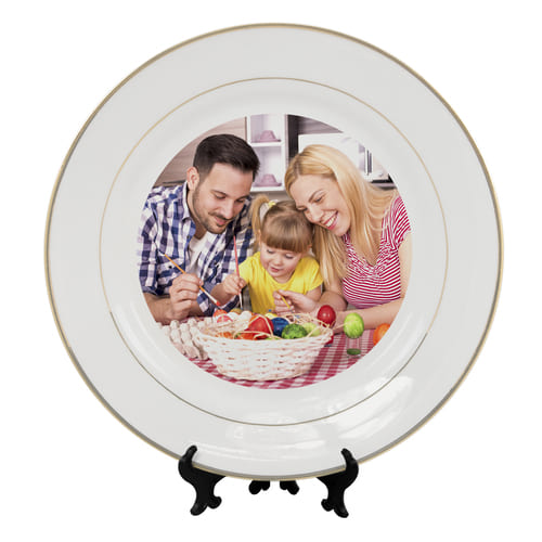 blog-Plate-with-Gold-Trim