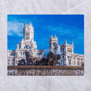 110 Piece Jigsaw Puzzles with Tin Box