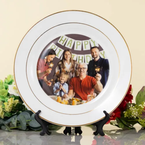 Plate with Gold Trim – Medium